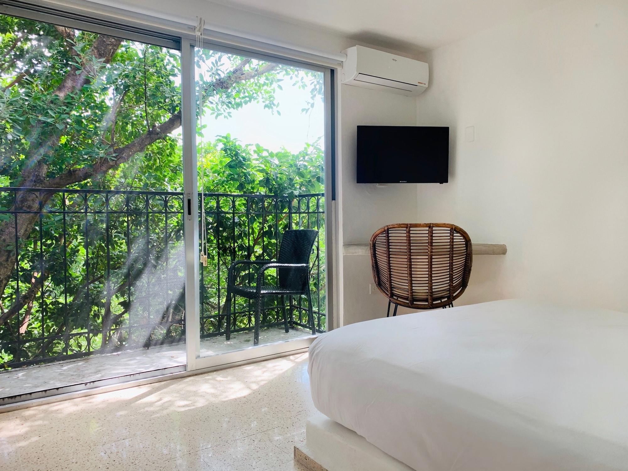 Antilope Bed & Breakfast 3*