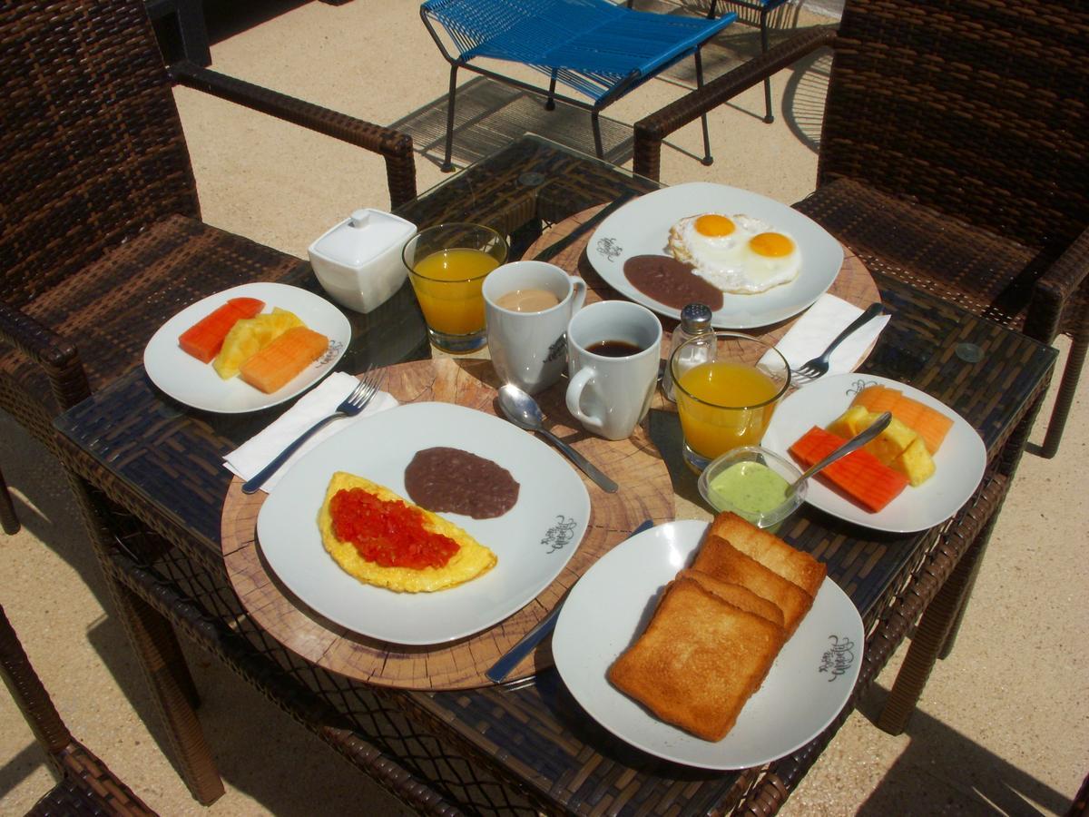 Antilope Bed & Breakfast 3*
